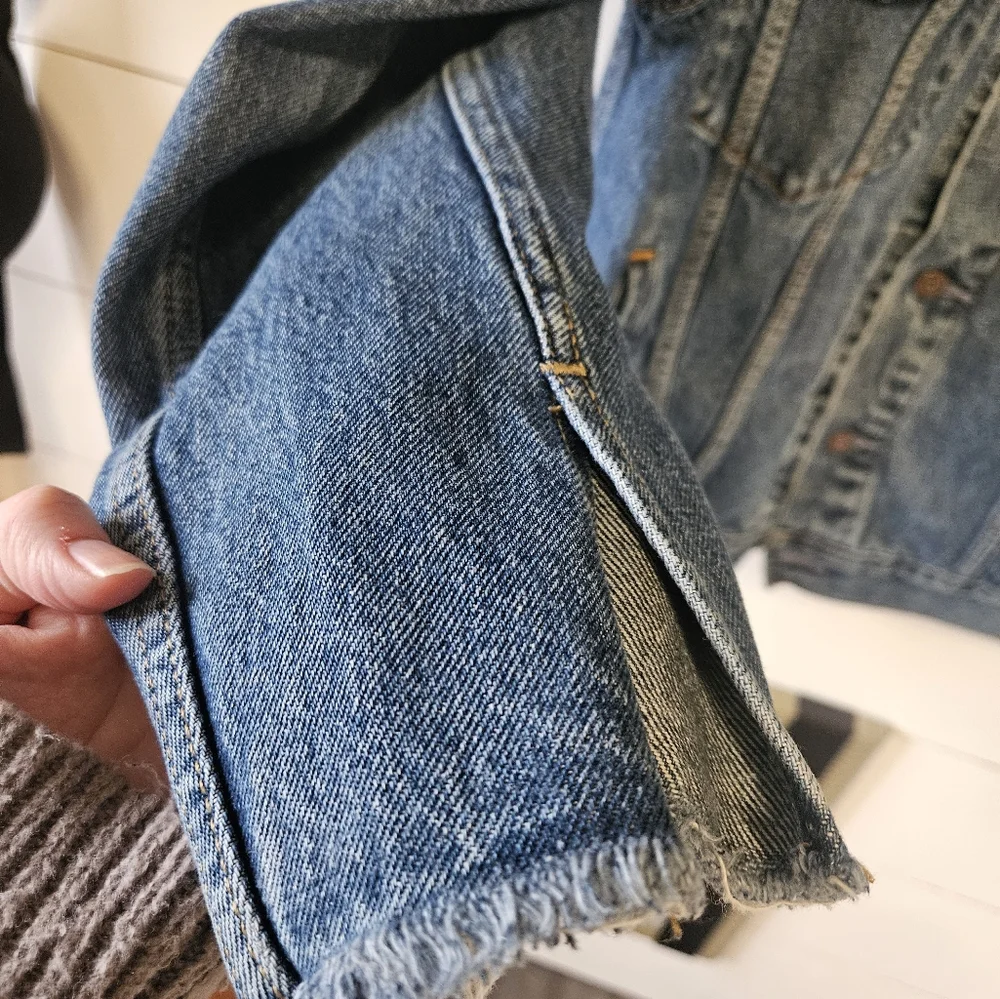 Levis Jacket - Vintage - Picture 3 of 4